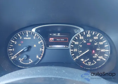 2018 Nissan Pathfinder Sv из США, поврежденный, VIN 5N1DR2MMXJC631754